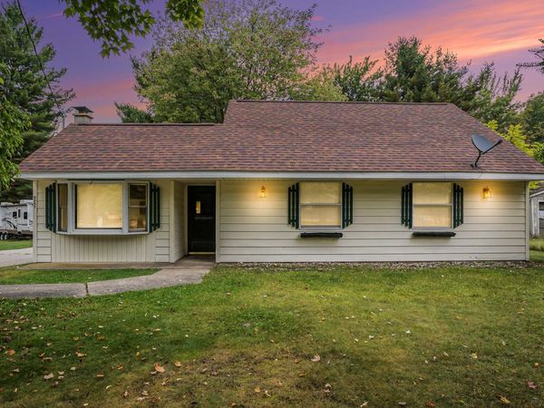 9397 Emerald Drive, St. Helen, MI 48656