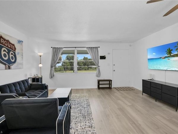 3225 E Riverside DR, FORT MYERS, FL 33916