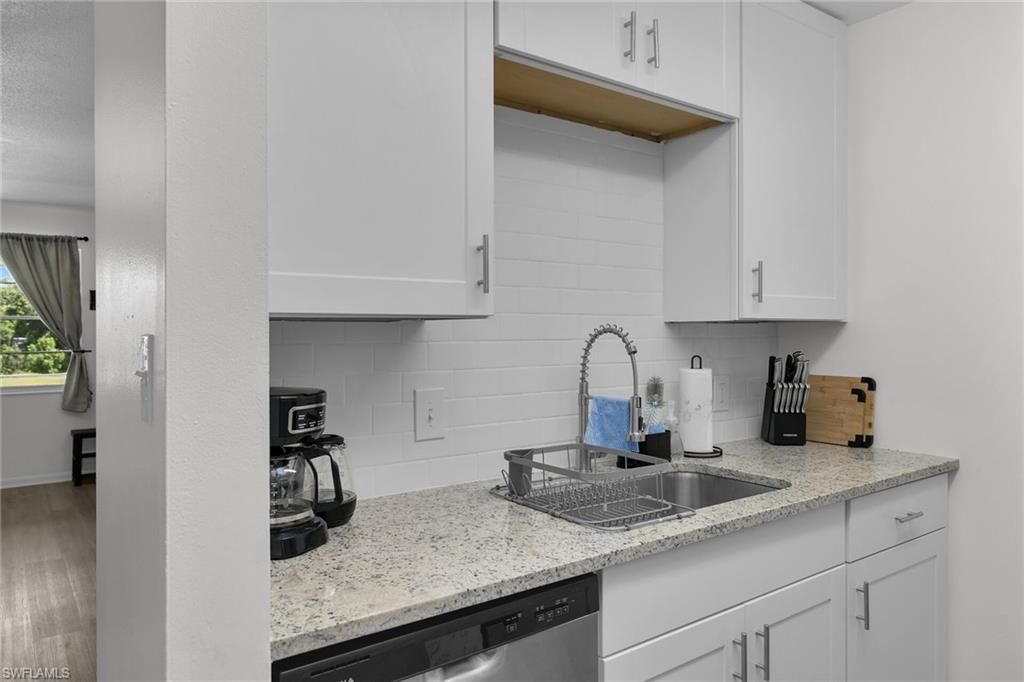 3225 E Riverside Dr, Fort Myers, FL 33916 Photo