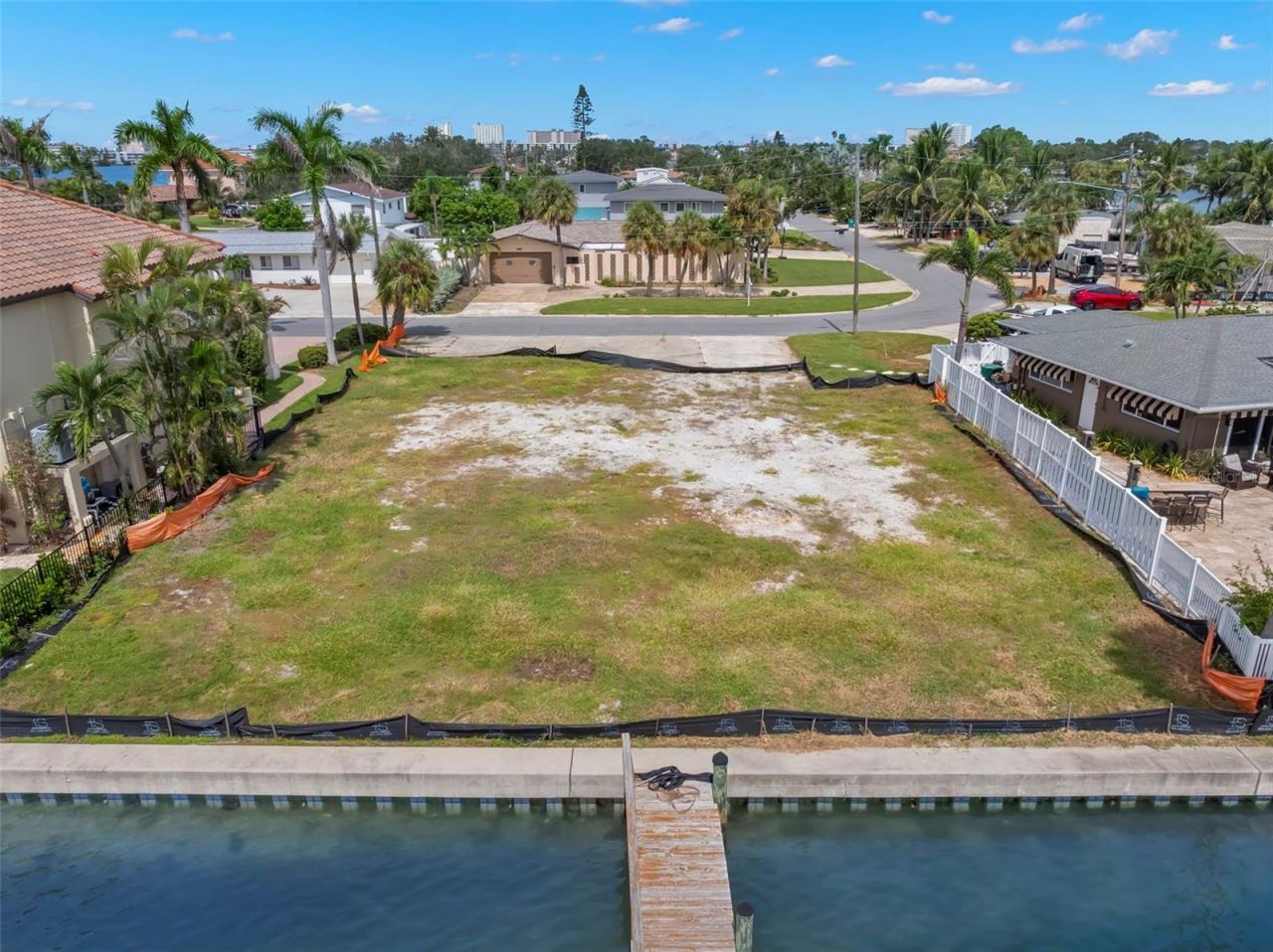 2000 Dolphin Boulevard S, Saint Petersburg, FL 33707 Photo