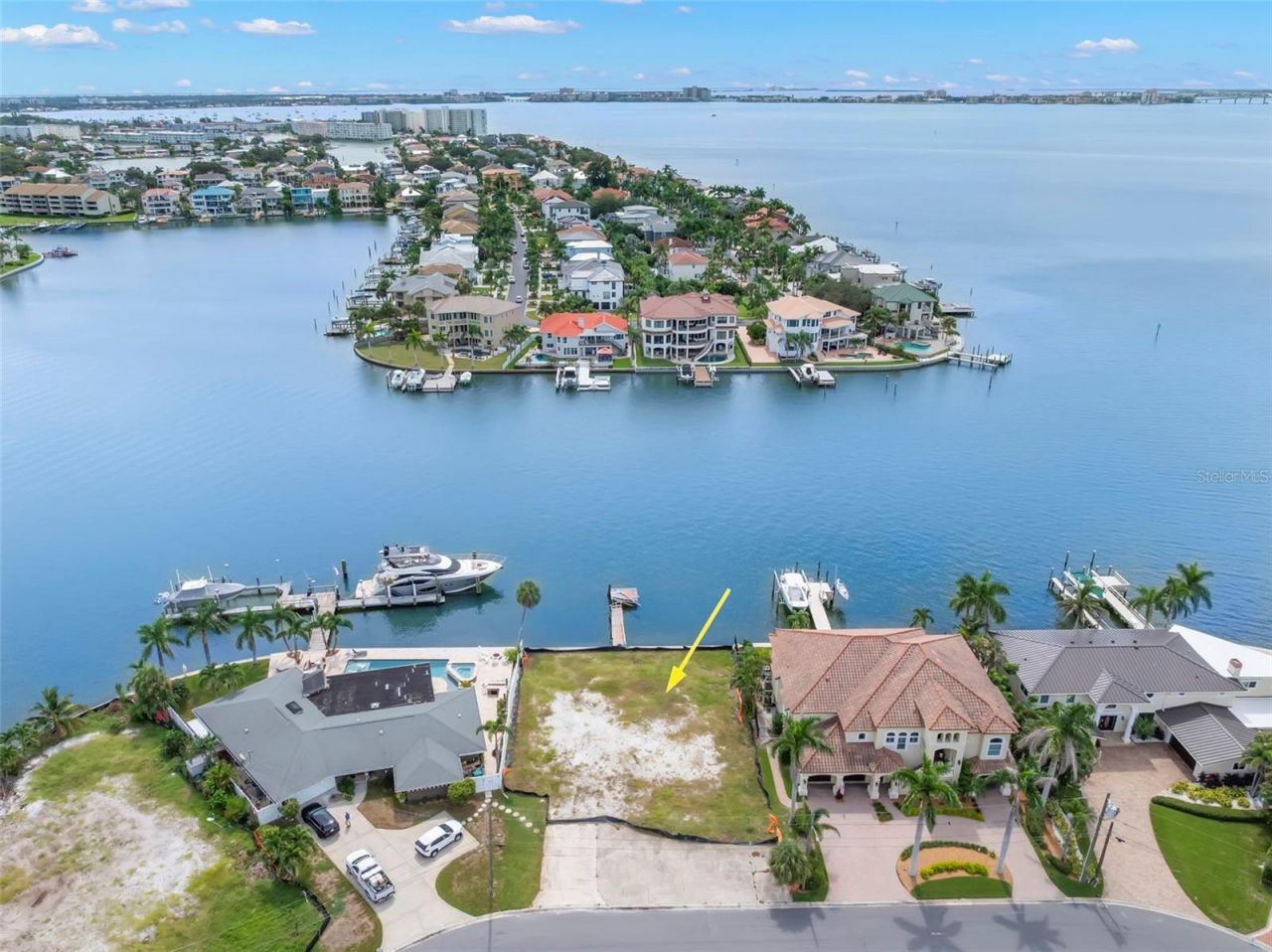 2000 Dolphin Boulevard S, Saint Petersburg, FL 33707 Photo