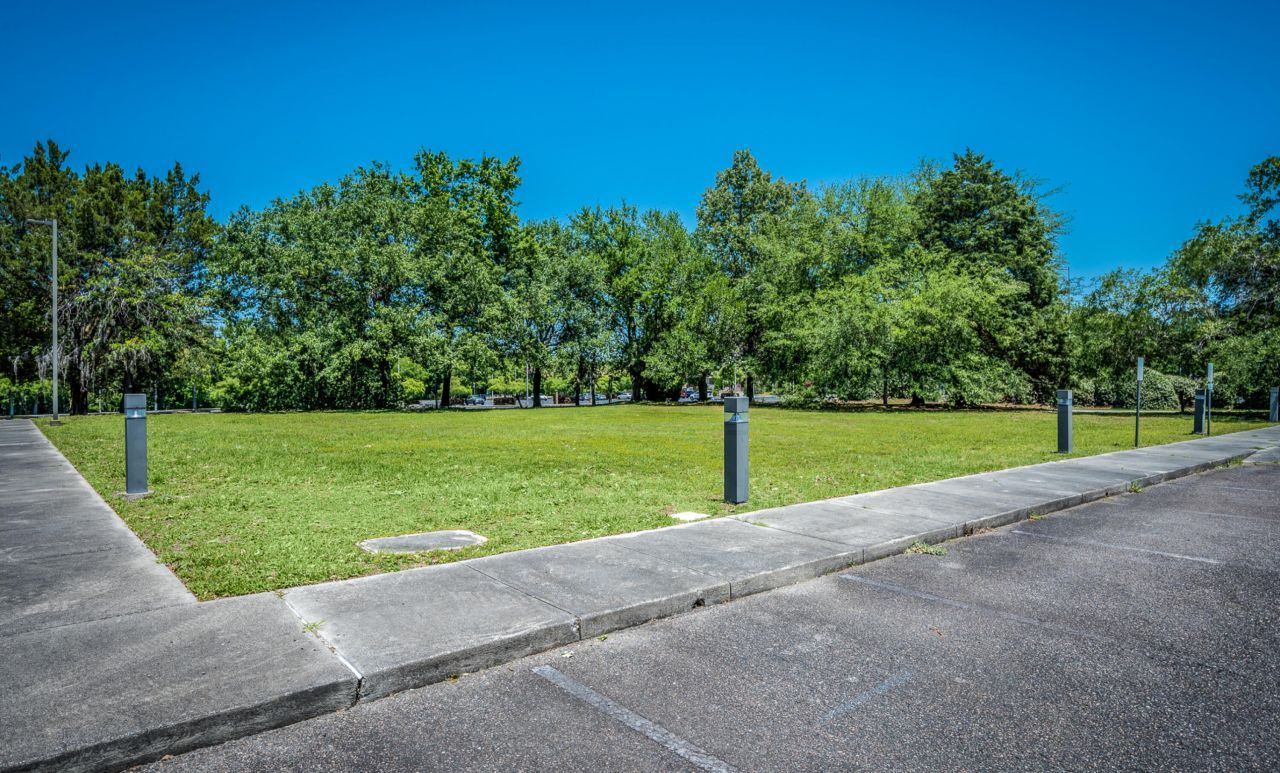 3520 W Montague Avenue Photo 15