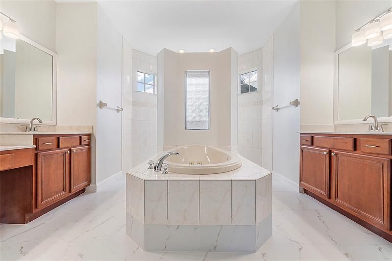 1774 SW Commargo, Port Saint Lucie, FL 34987 Photo