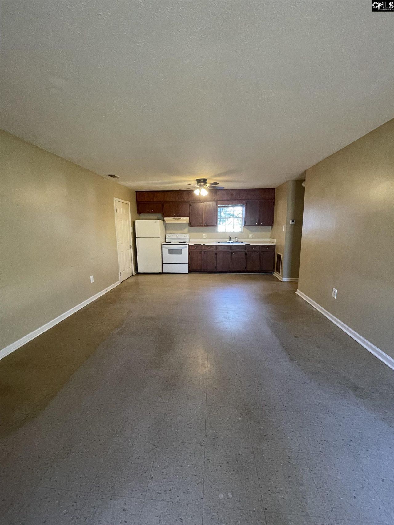 158 Sharyn Lane Photo 5