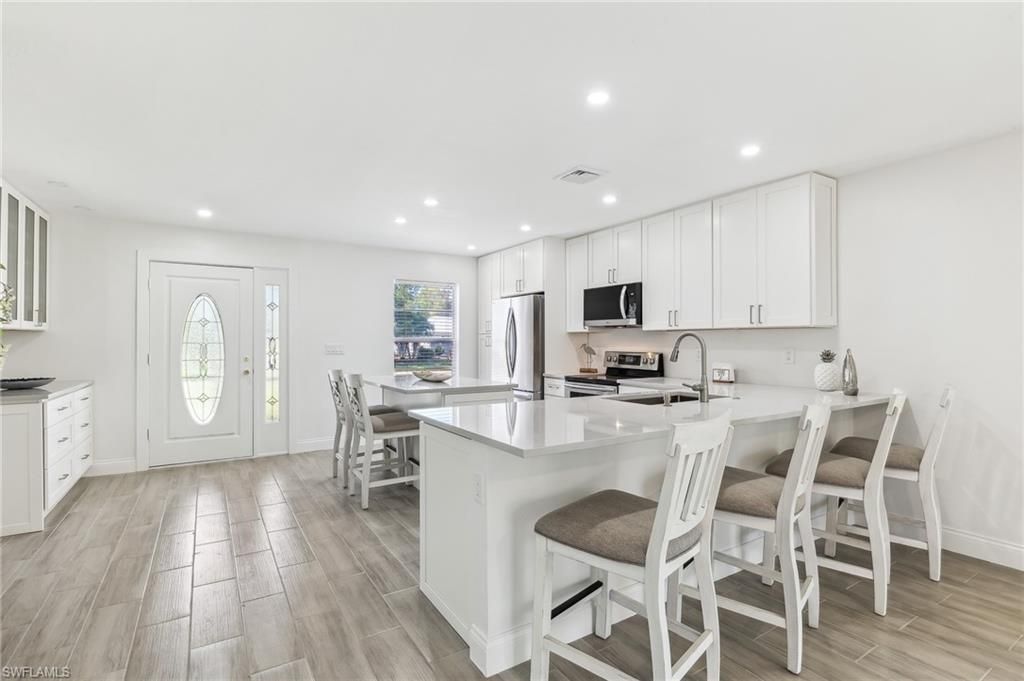 99 9th St, Bonita Springs, FL 34134 Photo