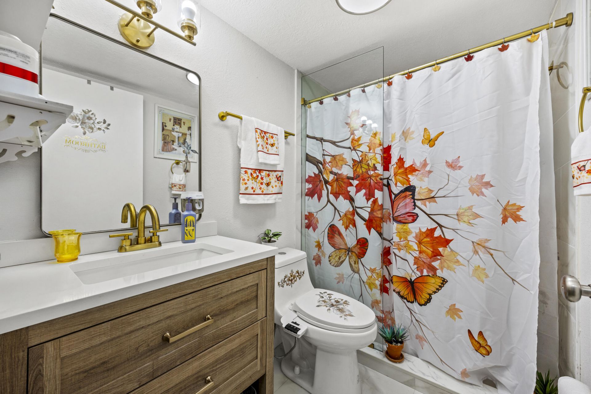 200 Village Green Circle E, Unit 202, Palm Springs, FL 33461 Photo