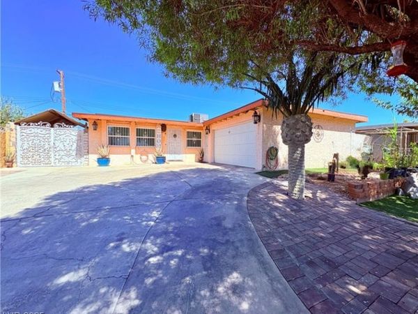 3601 Chevy Chase Avenue, Las Vegas, NV 89110