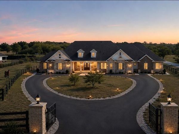 2424 County Road 913, Burleson, TX 76058