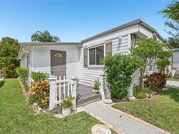 4756 NE Blue Heron Lane, Jensen Beach, FL 34957