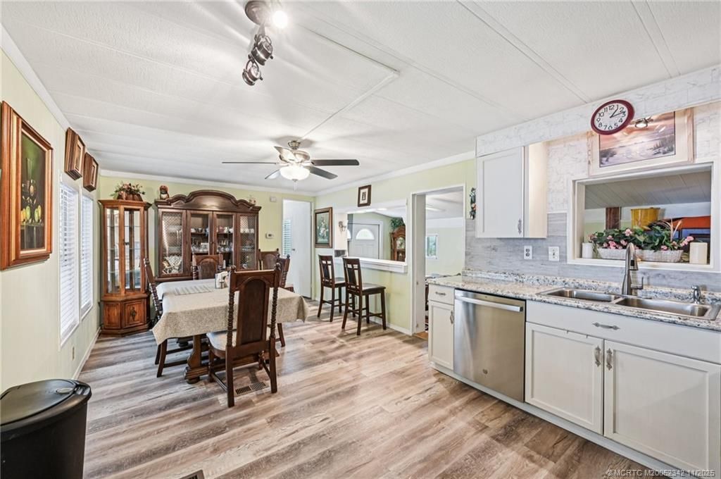 4756 NE Blue Heron Lane, Jensen Beach, FL 34957 Photo