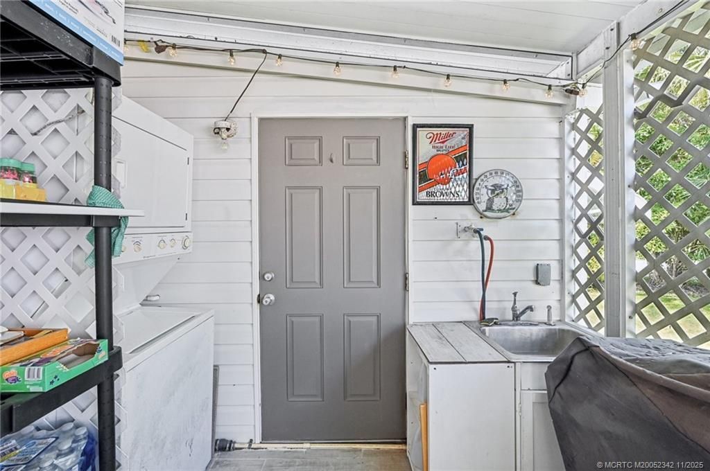 4756 NE Blue Heron Lane, Jensen Beach, FL 34957 Photo