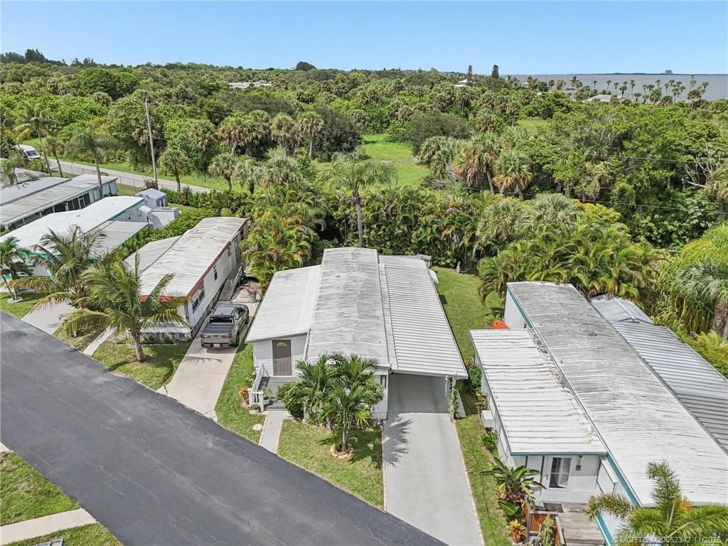 4756 NE Blue Heron Lane, Jensen Beach, FL 34957 Photo