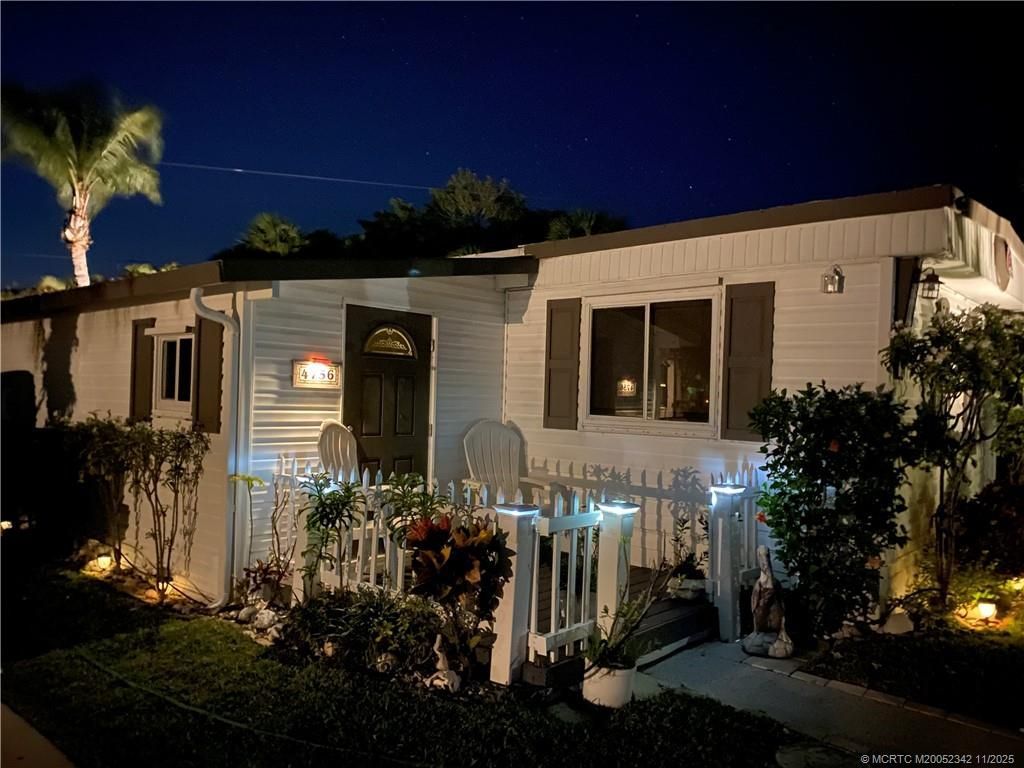 4756 NE Blue Heron Lane, Jensen Beach, FL 34957 Photo