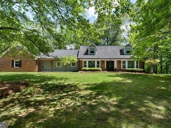 311 Herring Road NE, Armuchee, GA 30105