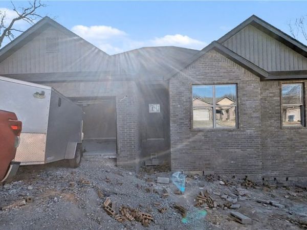 34 Queensferry Drive, Bella Vista, AR 72715