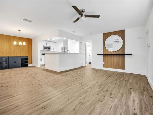 21357 NW 39th Ave, Miami Gardens, FL 33055