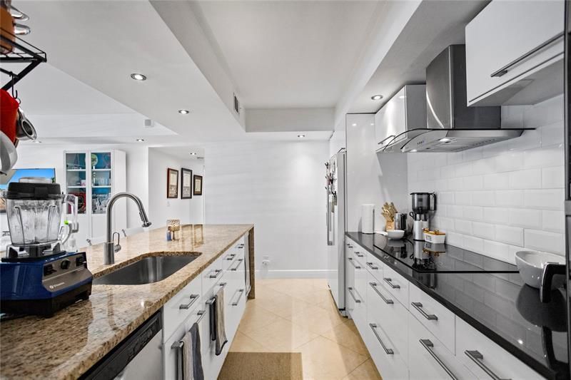 2900 NE 30th Street, Unit G-1, Fort Lauderdale, FL 33306 Photo