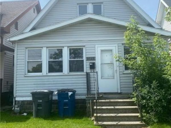 2145 Dorr Street, Toledo, OH 43607