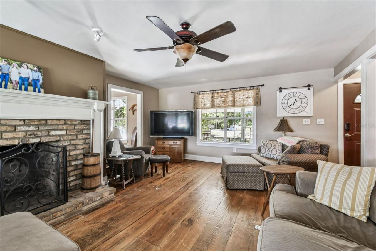 15019 Carlton Lake Road, Wimauma, FL 33598 Photo