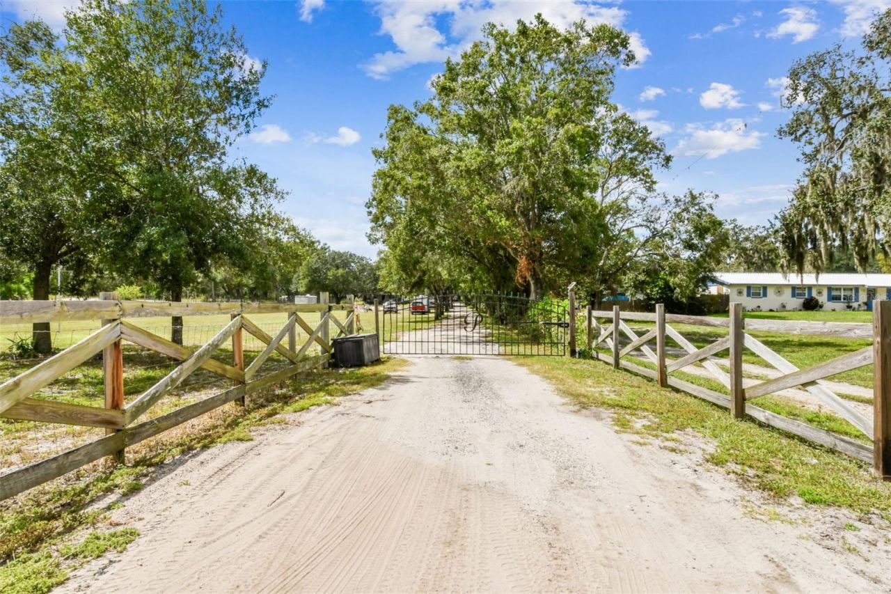 15019 Carlton Lake Road, Wimauma, FL 33598 Photo