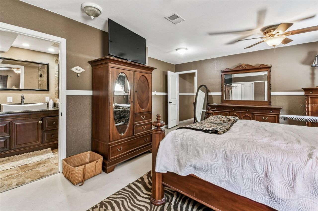 15019 Carlton Lake Road, Wimauma, FL 33598 Photo