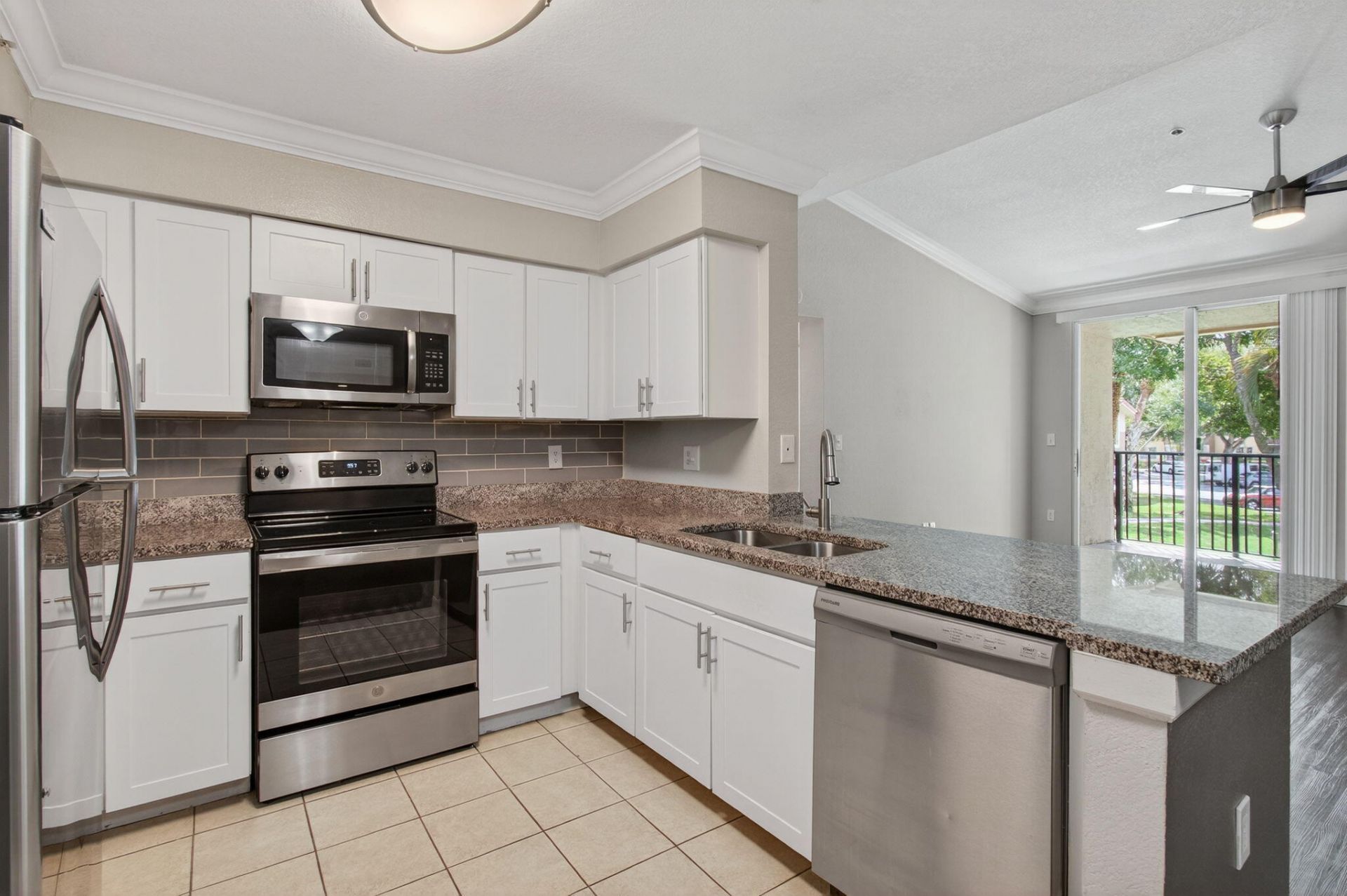 15185 Michelangelo Boulevard, Unit 202, Delray Beach, FL 33446 Photo