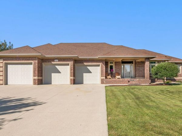 4814 37th Avenue N, Reile's Acres, ND 58102