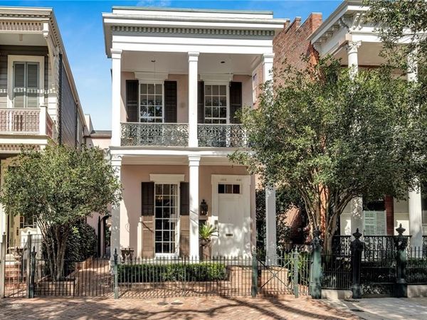 1535-37 37 CAMP Place, New Orleans, LA 70130