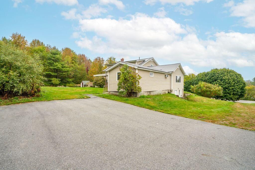 29 Mudget Hill Road, Vassalboro, ME 04989 Main Photo