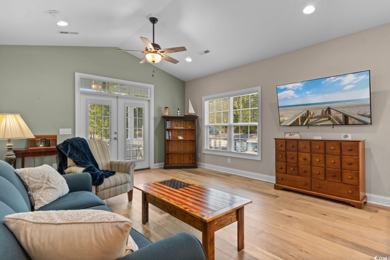 1809 24th Ave. N Photo 11