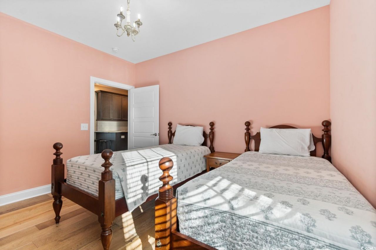 1809 24th Ave. N Photo 20