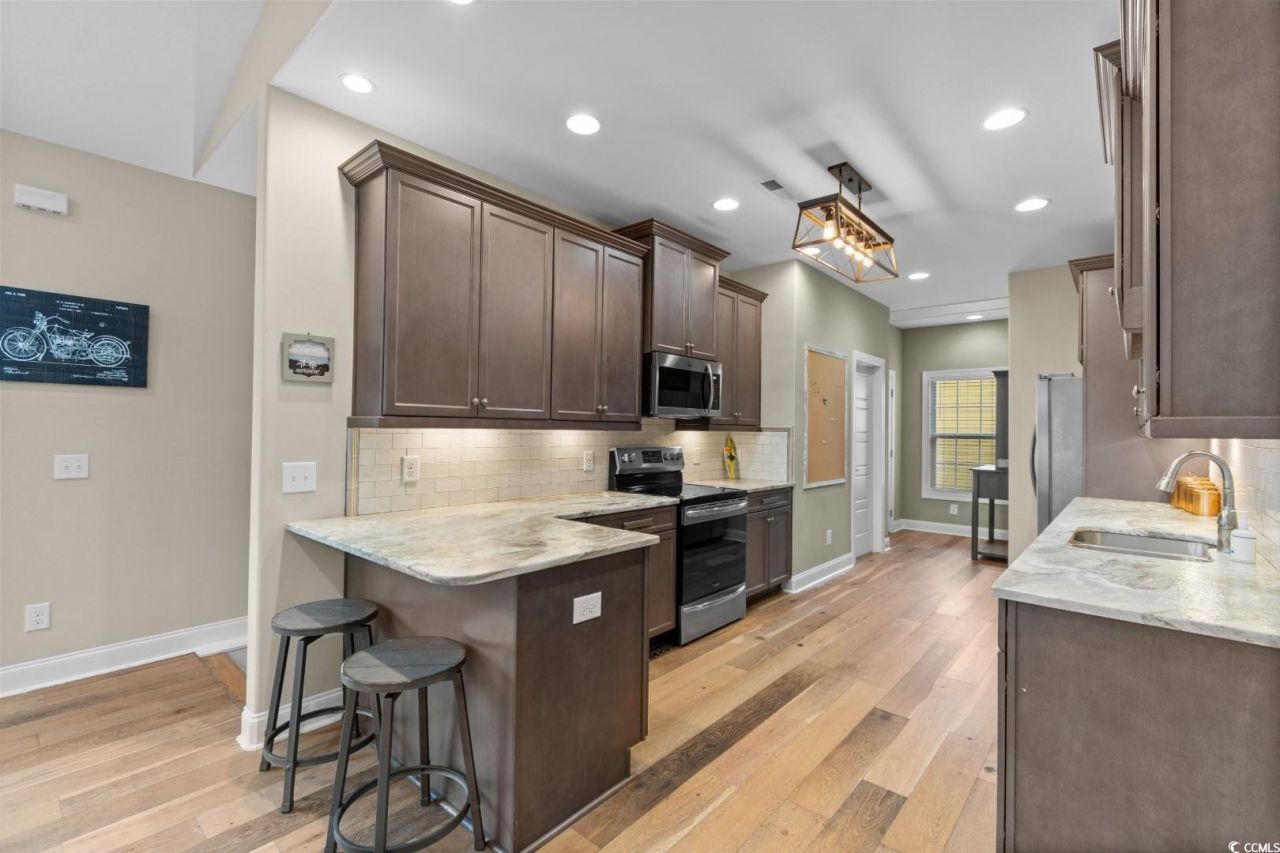 1809 24th Ave. N Photo 5