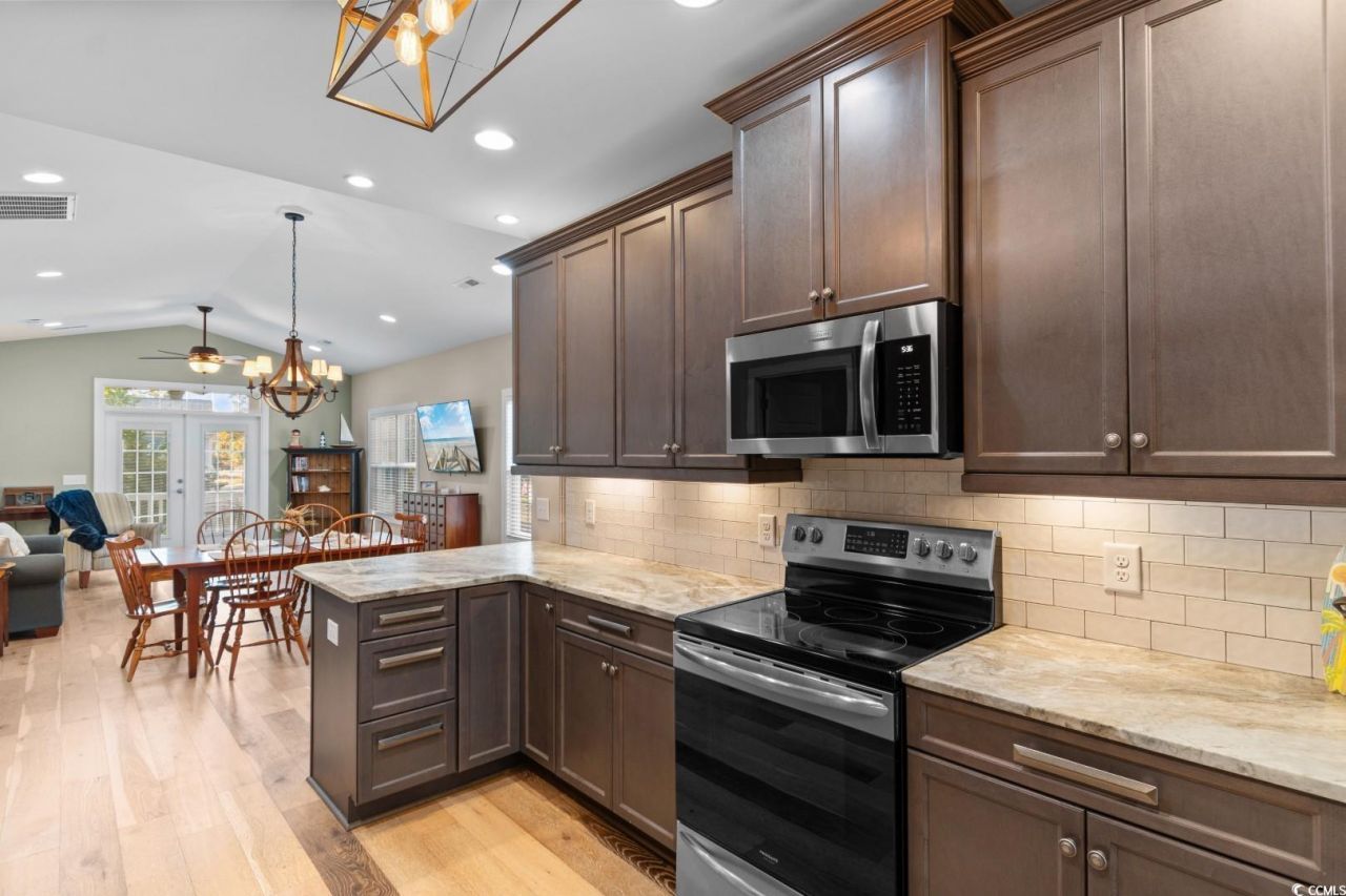 1809 24th Ave. N Photo 7