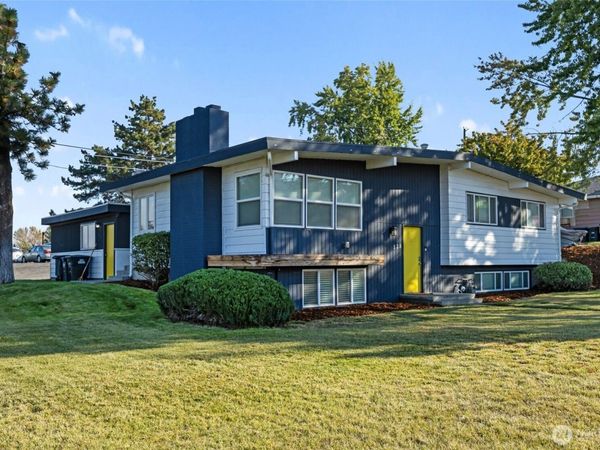 128 W Nelson Road, Moses Lake, WA 98837