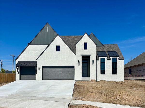 2831 E 141st Court S, Bixby, OK 74008