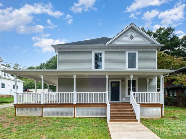 340 W Center Avenue, Mooresville, NC 28115