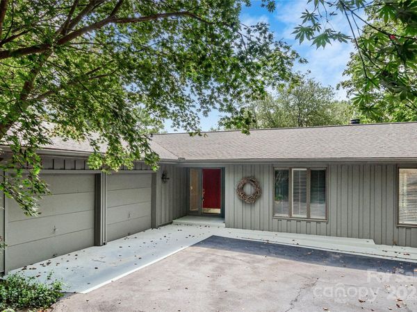 32 W Fairway Drive, Etowah, NC 28729