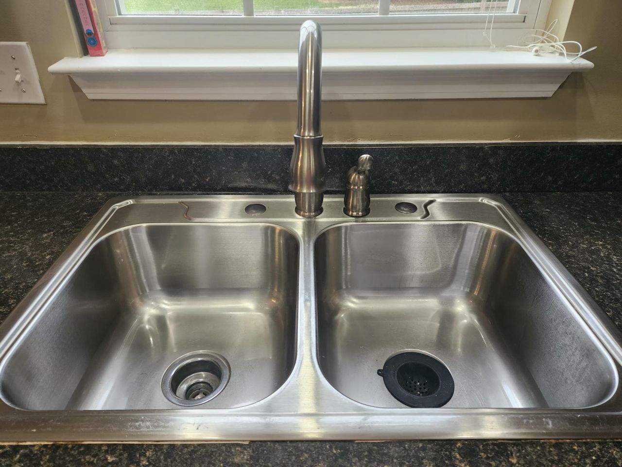 2607 Spivey Court Photo 5