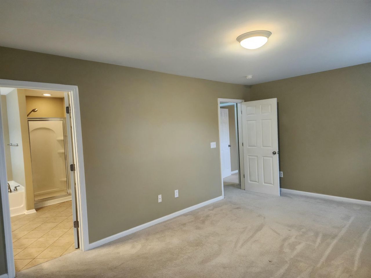 2607 Spivey Court Photo 9