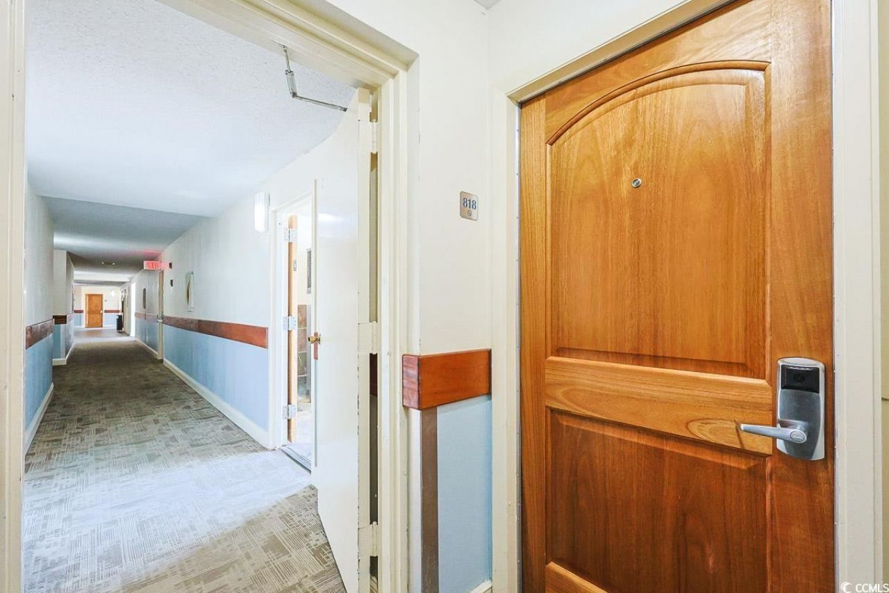 9550 Shore Dr. Photo 14