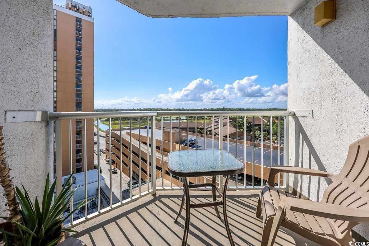 9550 Shore Dr. Photo 17