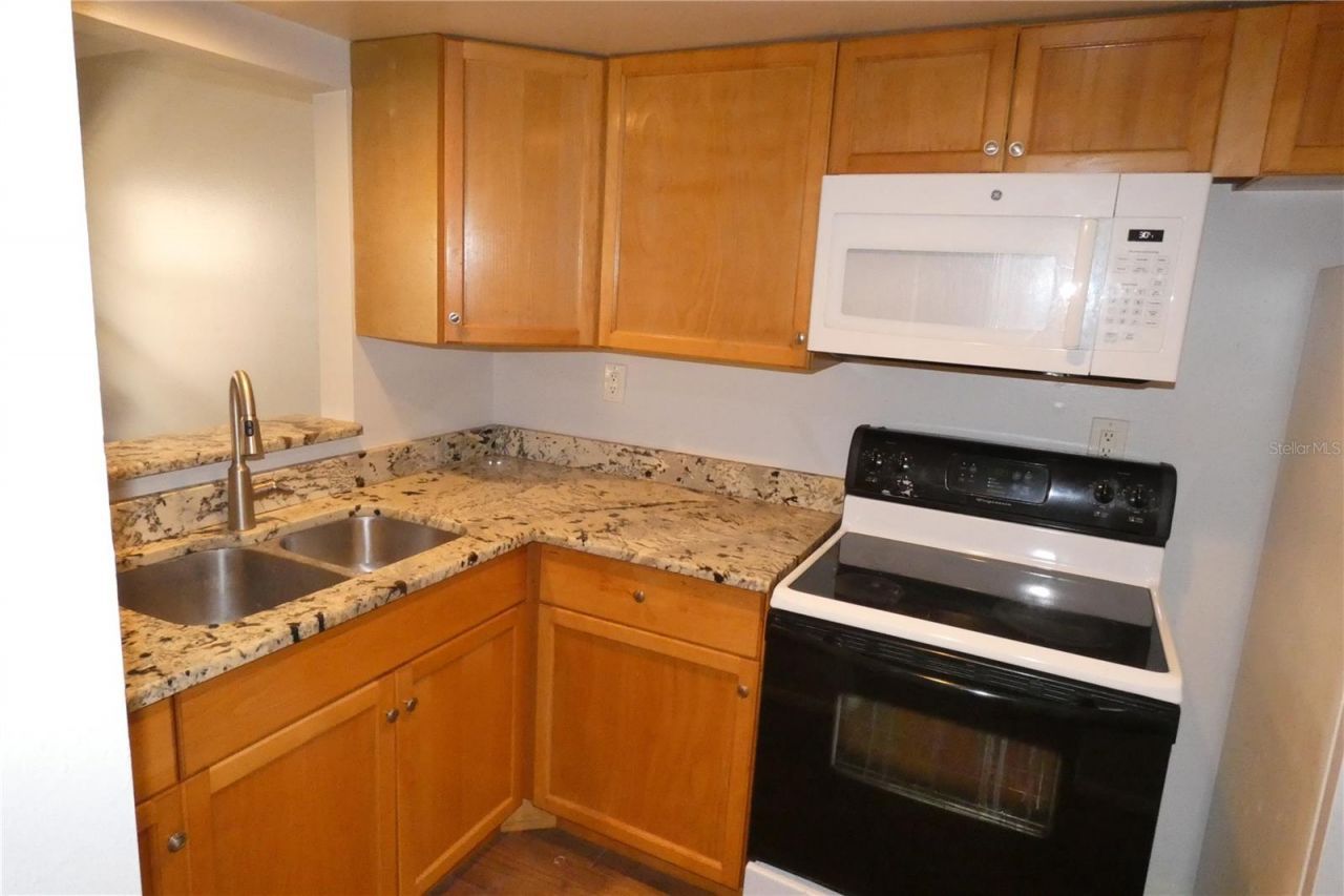 121 3rd Avenue N, Unit 302, Saint Petersburg, FL 33701 Photo