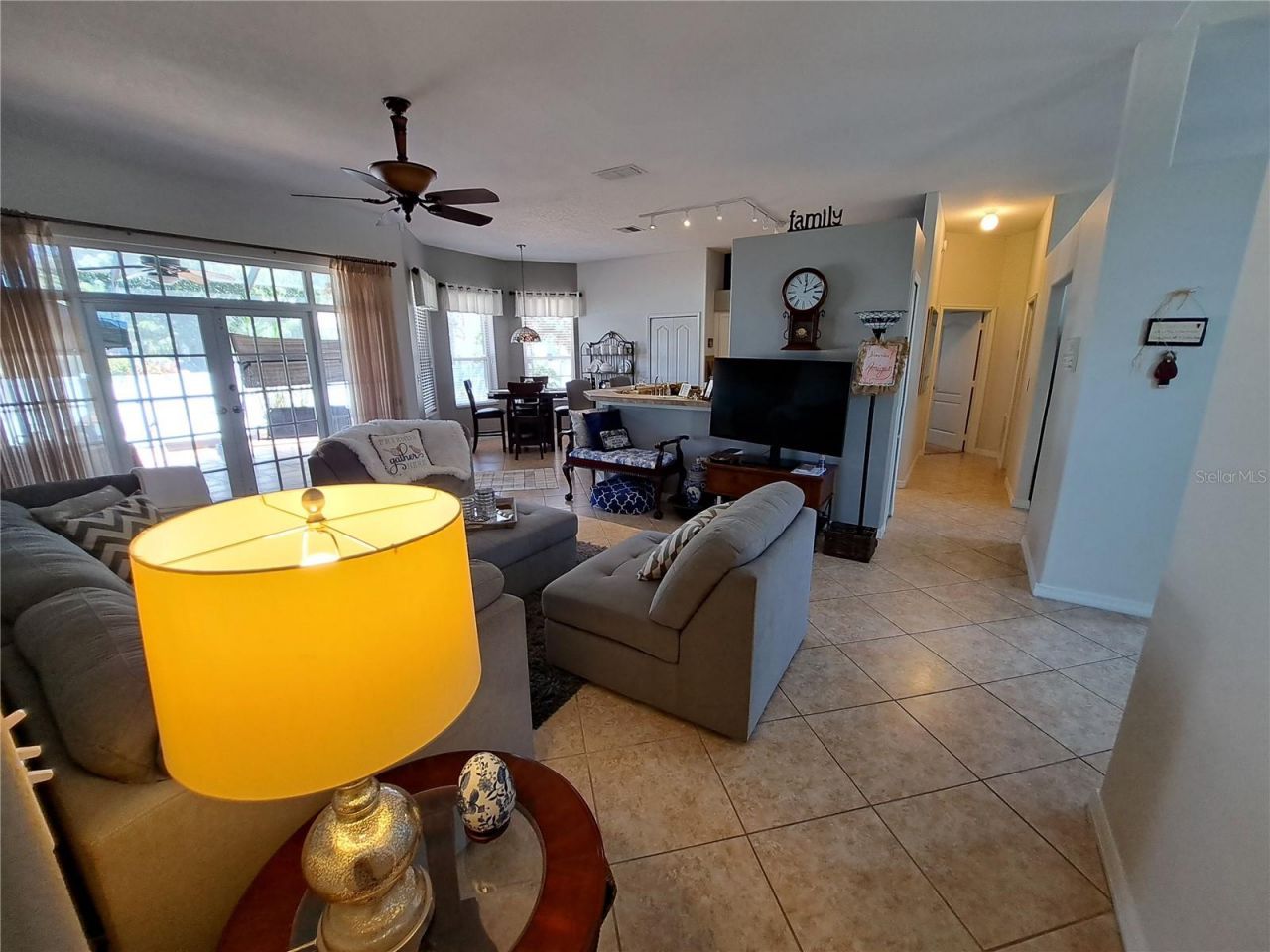 2863 Middleton Circle, Kissimmee, FL 34743 Photo