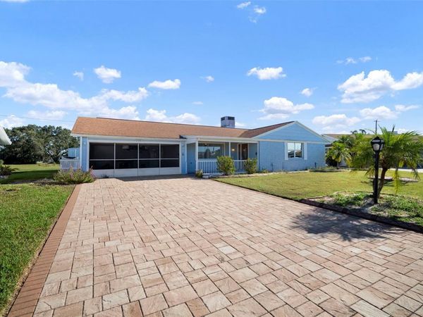 609 FOX HILLS DRIVE, SUN CITY CENTER, FL 33573