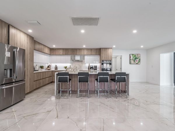 15201 SW 74th Place, Palmetto Bay, FL 33157