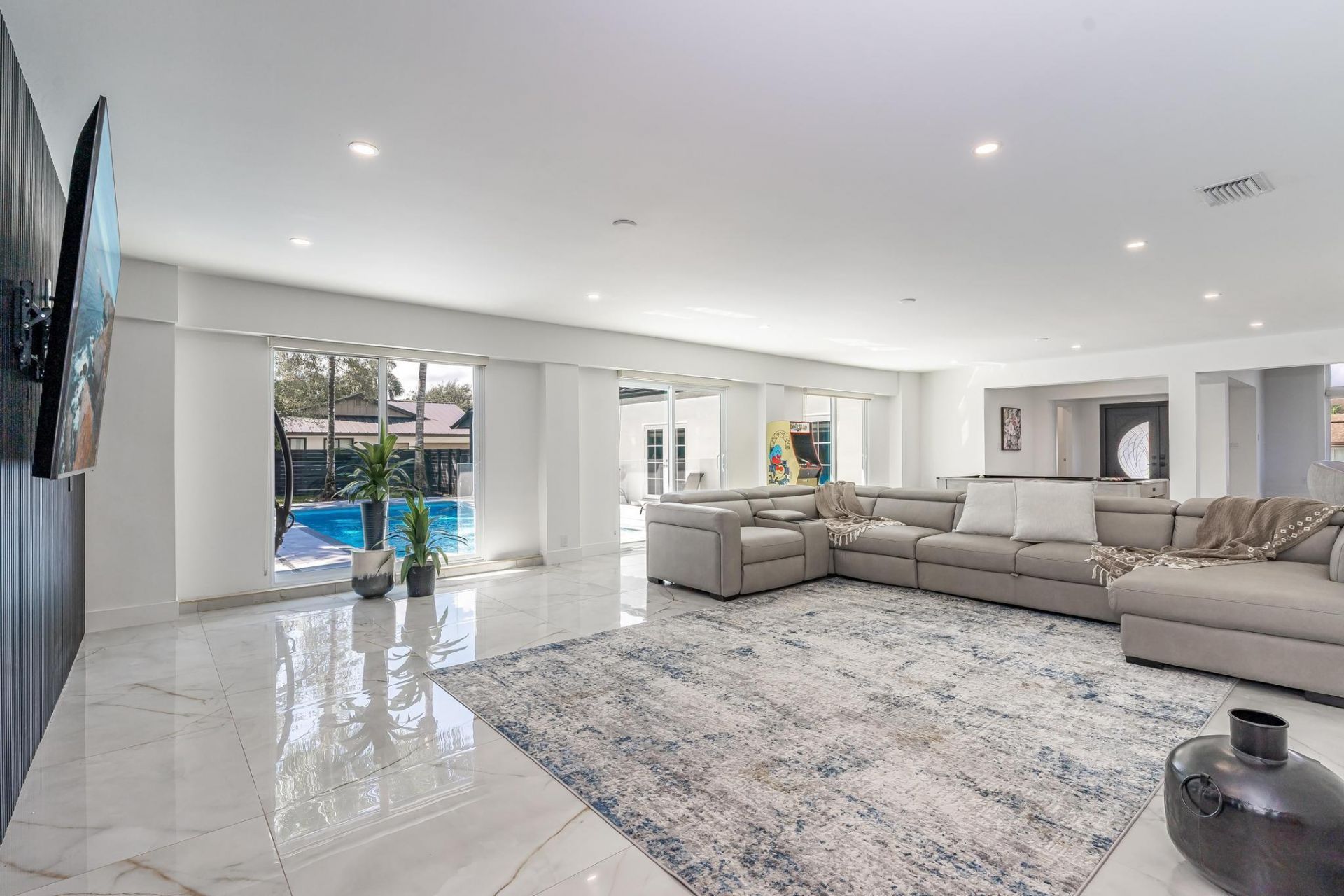 15201 SW 74th Place, Palmetto Bay, FL 33157 Photo