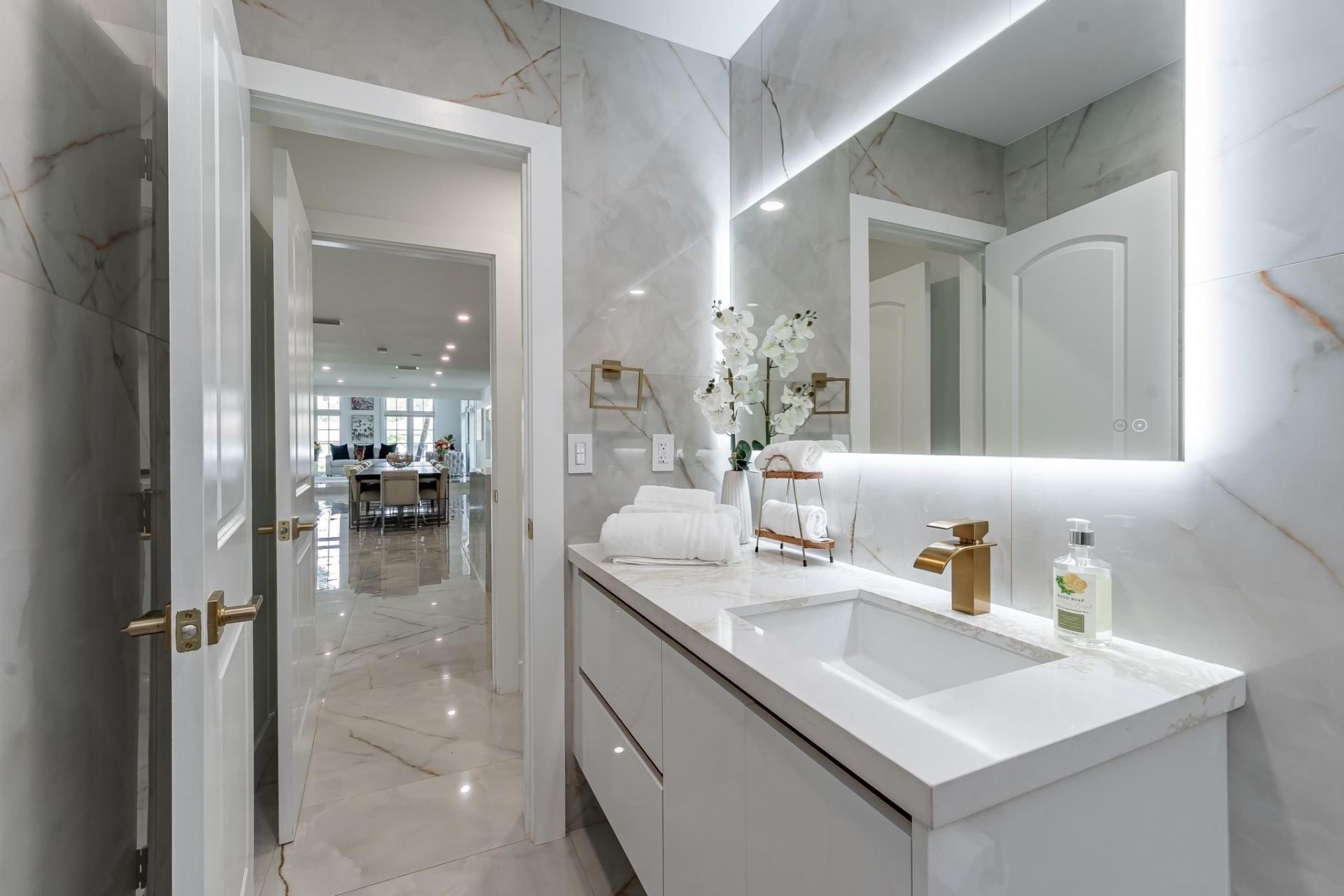 15201 SW 74th Place, Palmetto Bay, FL 33157 Photo