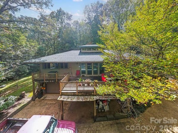 428 Lakeland Drive, Pisgah Forest, NC 28768