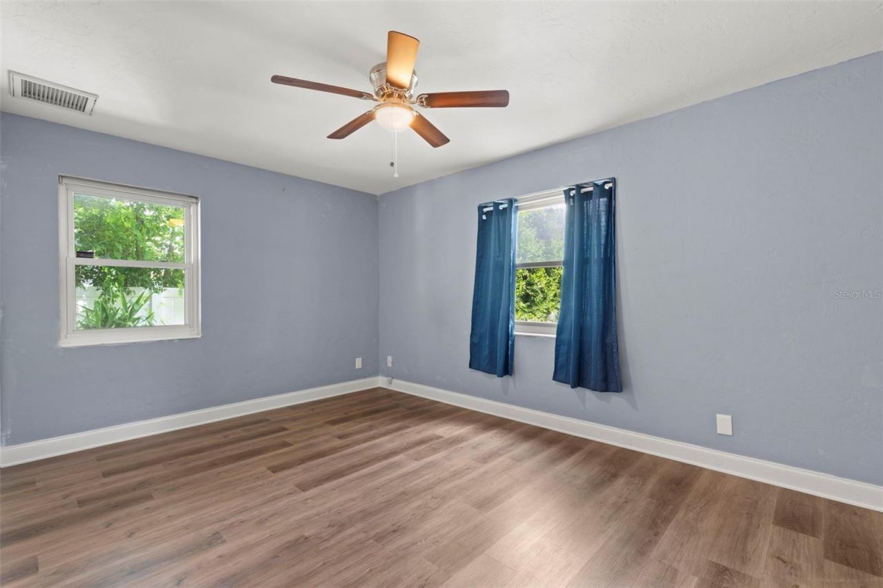 1654 50th Avenue N, Saint Petersburg, FL 33714 Photo