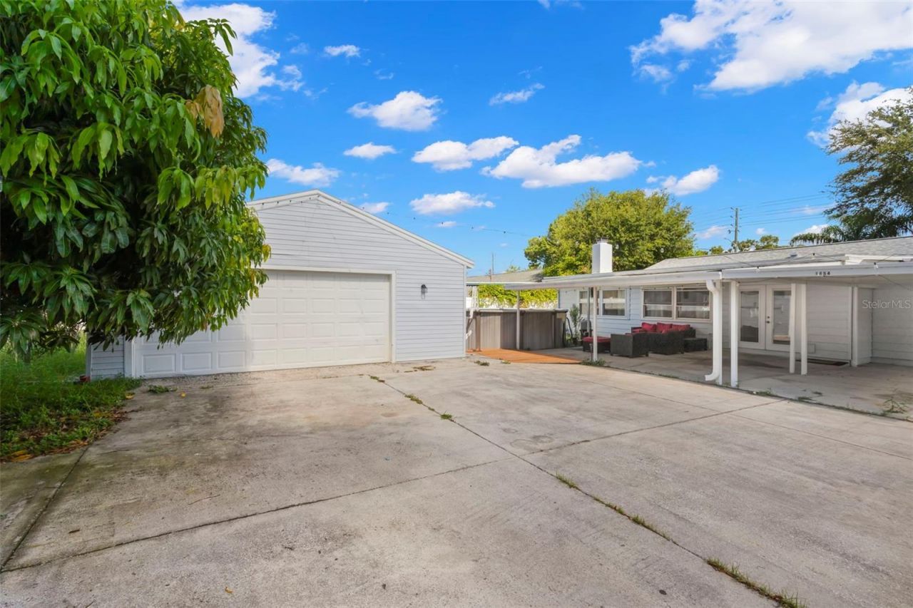 1654 50th Avenue N, Saint Petersburg, FL 33714 Photo
